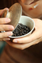 Load image into Gallery viewer, Chunshe Tea House's 2025 Spring Snake Blessing New Year Tea Gift