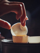 Load image into Gallery viewer, "Tongxin She Teahouse's Caolan Zhilanwang Dancong Tea"