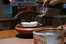 Load image into Gallery viewer, 9999 Pure Silver Handmade 'Three-legged Shi Piao' Teapot/100ml