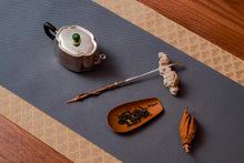 Load image into Gallery viewer, Begonia bamboo tea silver pot