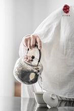 Load image into Gallery viewer, Centennial workshop Hongji treasure pure handmade “喜上眉梢/ Happy Eyebrows Pure Silver Pot”