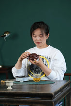 Load image into Gallery viewer, Tongxin She Teahouse Collection: Zhaozhuang Premium Small Red Clay · Shouzhuo Square Teapot (Pang Hongzhi's 120cc Handmade Work)