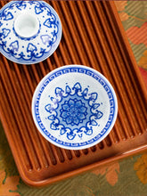 Load image into Gallery viewer, "hand-painted Thousand Buddhas Cinnabar gaiwan" with a capacity of 150ml and 100ml.