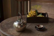 Load image into Gallery viewer, 9999 Silver pot among fish and lotus leaves(鱼戏莲叶间纯银烧水壶)
