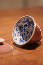 Load image into Gallery viewer, New at Tongxin She Teahouse: The Charm of Porcelain in Cowpea Red Gaiwan