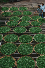 Load image into Gallery viewer, New Product Launch | Handmade by Intangible Cultural Heritage Inheritor Wang Guoxing, 2025 Matouyan Rougui "Horse Meat" Makes a Grand Debut 马头岩肉桂