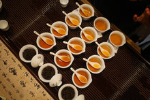 Load image into Gallery viewer, Wuyi Rock Tea Small Varieties: Tuberose Aroma./夜来香岩茶.