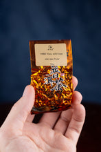 Load image into Gallery viewer, 1980 Yi Wu wlld tree old raw Puer