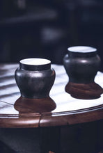 Load image into Gallery viewer, The Charm of Tin Tea Cans: Preserving the Elegance of Tea in an Oriental Style