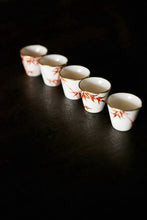 Load image into Gallery viewer, Grease-like Glaze & Crimson Bamboo Cups: A New Chapter of Time-honored Elegance – Launch of "Ningzhi Chizhu Cup" at Tongxin She Teahouse
