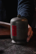Load image into Gallery viewer, Tongxin She Teahouse: Encountering the Ancient Charm and Tea Aroma of JIELAN Tea Tin