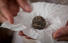 Load image into Gallery viewer, 2015 Xi Gui Ancient Trees Puer Tea