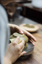 Load image into Gallery viewer, Curated by Tongxinshe Teahouse | Mini Chunquan Teapot: Timeless Antique Beauty Beyond Expectation‼️
"Aili · Chunquantang Mark" | 100ml Raw Ore Da Hong Pao Red Clay
Fully Handmade Antique Recreation by Master Wang Yajun