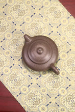 Load image into Gallery viewer, Recommendation of Aipan Purple Clay Teapot by Master Xu Linfeng at Tongxinshe Teahouse