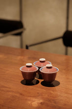 Load image into Gallery viewer, New at Tongxin She Teahouse: The Charm of Porcelain in Cowpea Red Gaiwan