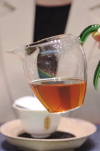 Load image into Gallery viewer, "Jasmine Golden Flower Fu Tea" /茉莉金花茯茶。