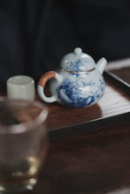Load image into Gallery viewer, Modest Mind Embraces Bamboo, One Pot Hides Timeless Charm
——Tongxin Teahouse "Xuhuai" Blue and White Bamboo-Stone Cloud Teapot