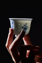 Load image into Gallery viewer, Elegant New Arrival of Linglong Tea Cups at Tongxinshe Teahouse
