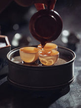Load image into Gallery viewer, "Tongxin She Teahouse's Caolan Zhilanwang Dancong Tea"