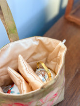 Load image into Gallery viewer, Silver Teapot Set - Graceful and Elegant Lifting - Beam Teapot and Silver Lychee Harvest and Harmonious Silver Cup