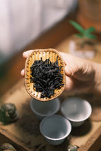 Load image into Gallery viewer, 2020 Ma Tou Yan Rou Gui traditionally charcoal roasted three times.