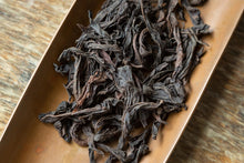 Load image into Gallery viewer, 2020 Chen Cha “Bị Shi Yan Da Hong Pao”陈茶“碧石岩大红袍”高火茶