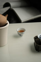 Load image into Gallery viewer, Tongxinshe Teahouse Collection: Blue and White Sanjing Indigo Silver-Rimmed Master Cup — A Private Tea Realm Only for You