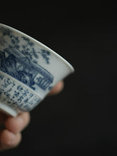 Load image into Gallery viewer, Tongxin She Fine Wares|Handcrafted Blue-and-White “Mountain Study” Master Cup from Jingdezhen