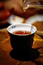 Load image into Gallery viewer, Phoenix Dancong Honey Orchid Fragrance from 1990".