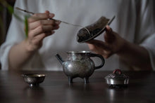 Load image into Gallery viewer, 9999 sterling silver handmade hammered Four-legged tea pot