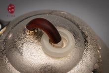 Load image into Gallery viewer, Mansheng Gourd Small Silver Jug