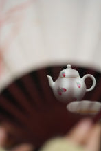 Load image into Gallery viewer, Jingdezhen Handpainted Strawberry Si Ting Small Porcelain Pot.