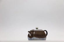 Load image into Gallery viewer, "rectangular 9999 sterling silver teapot" from "Hong Ji Treasure", a century-old teapot maker family