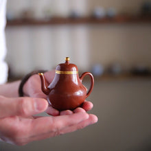Load image into Gallery viewer, Shui Mo Guang 'Si Ting' Zhu Ni Yixing Teapot