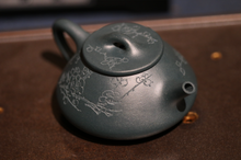 Load image into Gallery viewer, 'Shi Piao' Mo Lv Ni Yixing Zisha Teapot