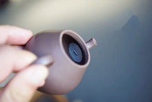 Load image into Gallery viewer, Li Shi Teapot