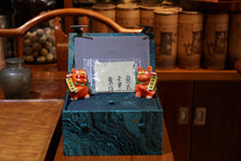 Load image into Gallery viewer, Descendants of Duke Hui Yi/Mr. Hui Yunjie's work "Pear-style Pot 100cc"