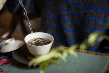 Load image into Gallery viewer, The first batch of national intangible cultural heritage Wuyi rock tea (Dahongpao) production skills inheritor: "Special Grade Handmade Ma Tou Yan Rou Gui" by Mr. Wang Guoxing: