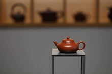 Load image into Gallery viewer, Descendants of Duke Hui Yi/Mr. Hui Yunjie&#39;s work &quot;Pear-style Pot 100cc&quot;
