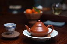 Load image into Gallery viewer, Wrinkled skin zhu mud"Pear shaped purple clay teapot"