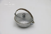 Load image into Gallery viewer, 9999 sterling silver Japanese small urgent must Japanese silver pot 120ml