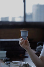 Load image into Gallery viewer, Lingyun Tea Cup (Porcelain Wrapped Silver)50ml