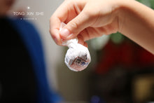 Load image into Gallery viewer, Puer Sheng Tea, an Old village in Iceland, is 780 years old