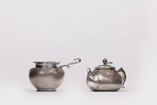 Load image into Gallery viewer, 9999 Sterling Silver Filigree Ruyi Pattern Insulated Silver Kettle / Sterling Silver Justice Cup.