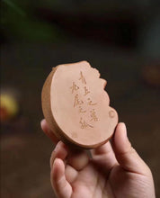 Load image into Gallery viewer, Nine Tailed Spirit Fox(紫砂茶宠九尾狐)