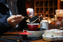 Load image into Gallery viewer, Rare Rock Tea Purple Rose(紫玫瑰)