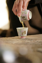 Load image into Gallery viewer, pastel hand-painted rabbit Gai Wan/tea cup(粉彩手绘兔子盖碗/茶杯)
