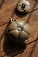 Load image into Gallery viewer, "Shou Tao/寿桃🍑" Qing Duan Mud Zisha Teapot from Yunsongtang