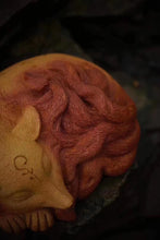 Load image into Gallery viewer, Nine Tailed Spirit Fox(紫砂茶宠九尾狐)