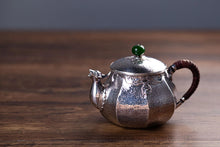 Load image into Gallery viewer, Luanfengzui Ruyi Flower Cloud Shoulder Pattern Octagonal Small Silver Pot